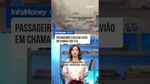 Passageiros evacuam avião em chamas nos EUA