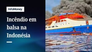 Passageiros são resgatados de incêndio em balsa na Indonésia | InfoMoney News