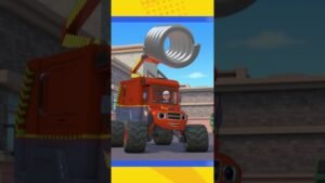 Blaze | Crusher construit un robot PUANT pour arrêter Blaze le camion à ordures ! 🚚 #Shorts