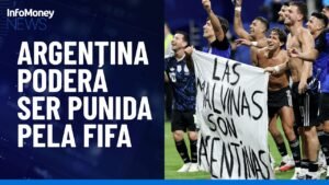 Seleção Argentina exibe cartaz sobre Malvinas após jogo e pode ser punida pela FIFA | InfoMoney News